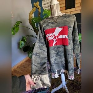 Foo Fighters bleached distressed camo crew neck